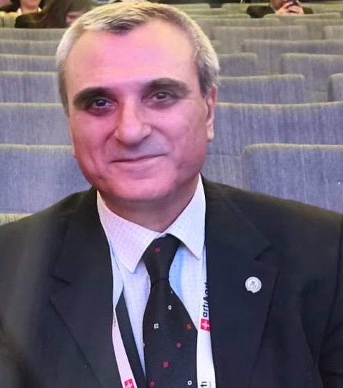 Prof. Dr. Vahap Tecim